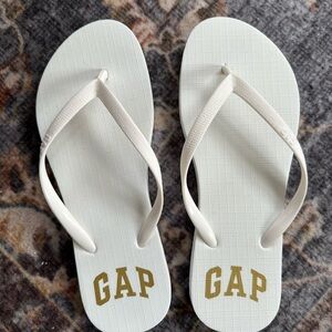 GAP Cream Flip Flops with Gold Logo